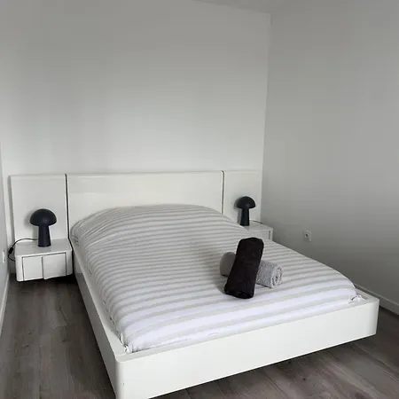 Le Prestige - Spacieux T3 Neuf Et Lumineux *